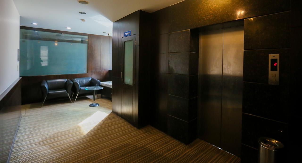 Cs Boutique Hotel Фарідабад Екстер'єр фото