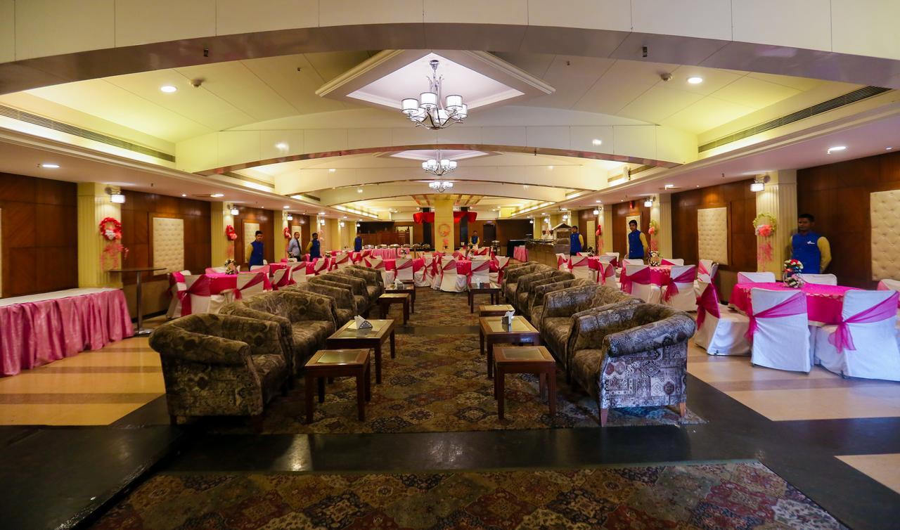 Cs Boutique Hotel Фарідабад Екстер'єр фото